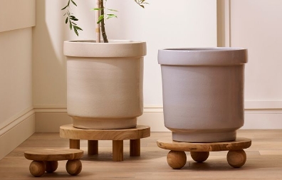 ceramic plant stand