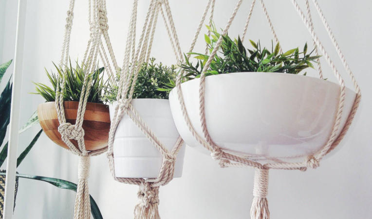 macrame hanging basket