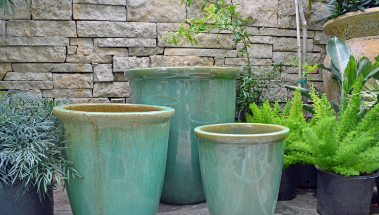 garden plant pots large