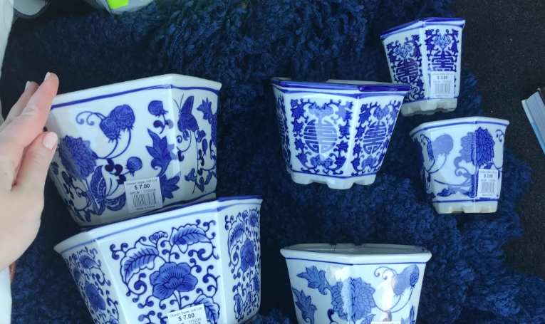 blue and white plant pot
