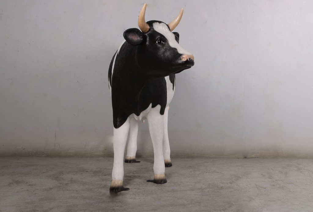 life size farm animal statues