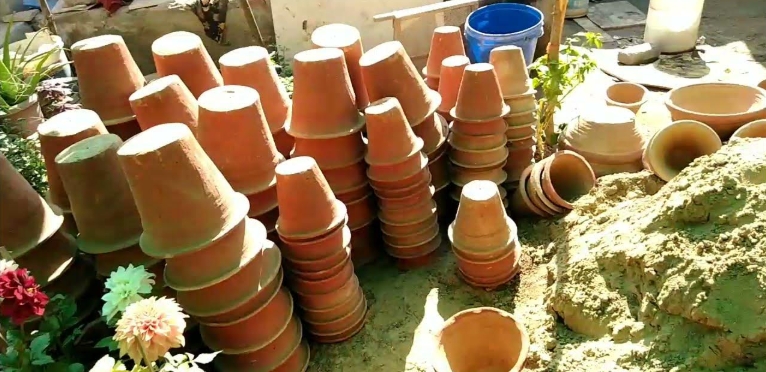 16 inch terracotta pot