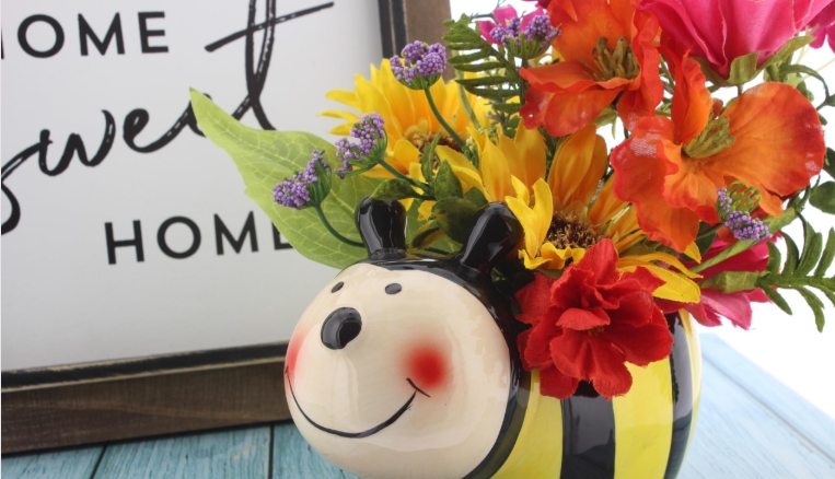 bee plant pot