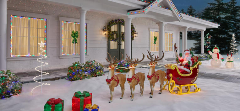 How to Incorporate Outdoor Christmas Decorations Into Your Garden