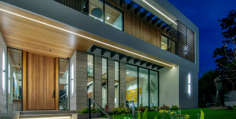 Best Entrance Sculptures for Minimalist Homes