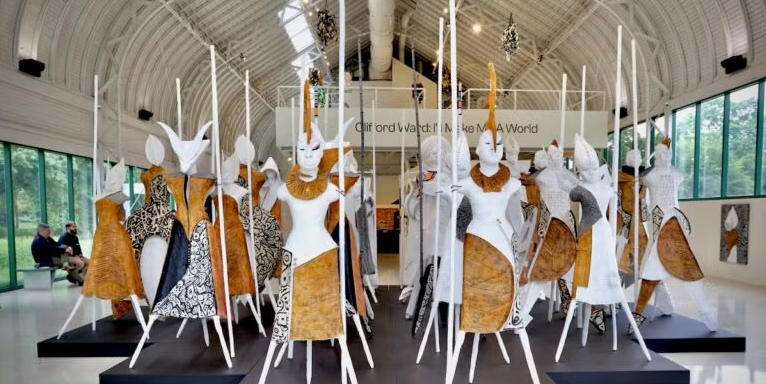 Best Spots to Display Sculptures at the Entrance