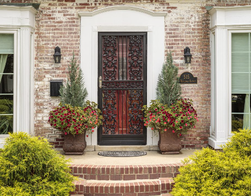 Front Entry Planter Ideas for Every Season