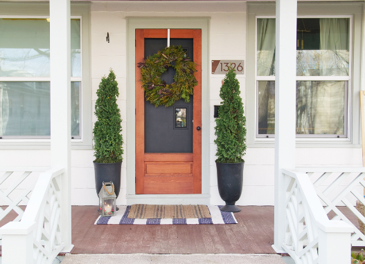 How to Use Planters to Add Color to a Neutral Entrance