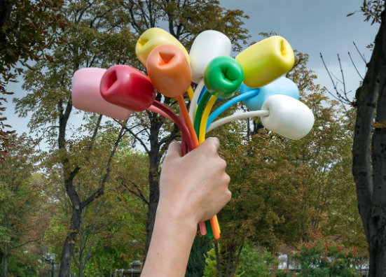 jeff koons tulip balloon sculpture4