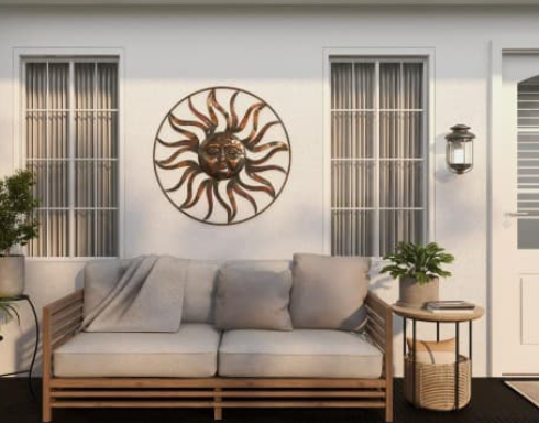 Outdoor wall decor for outdoor living rooms