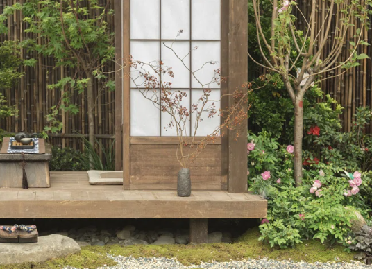 Outdoor wall decor for zen gardens