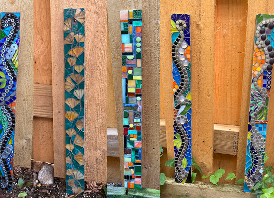 Outdoor wall decor using mosaic art