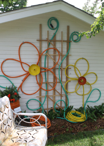 Outdoor wall decor for large blank walls