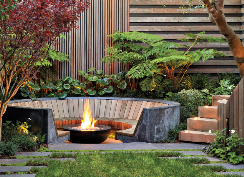 Outdoor wall decor for entertaining spaces