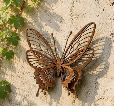 Outdoor wall decor using layered materials