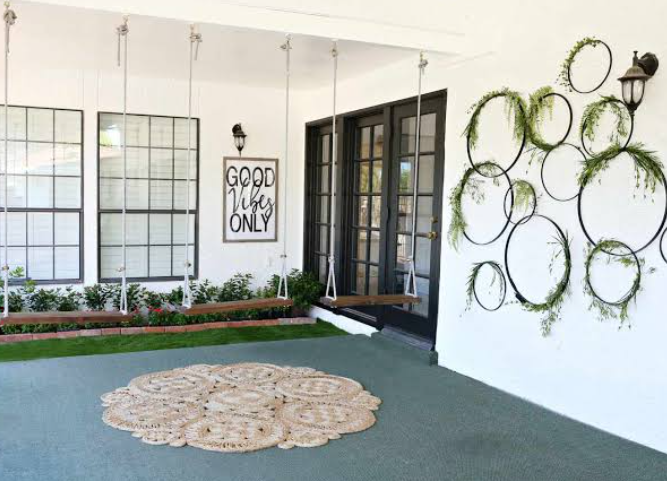 Outdoor wall decor for beautiful exteriors